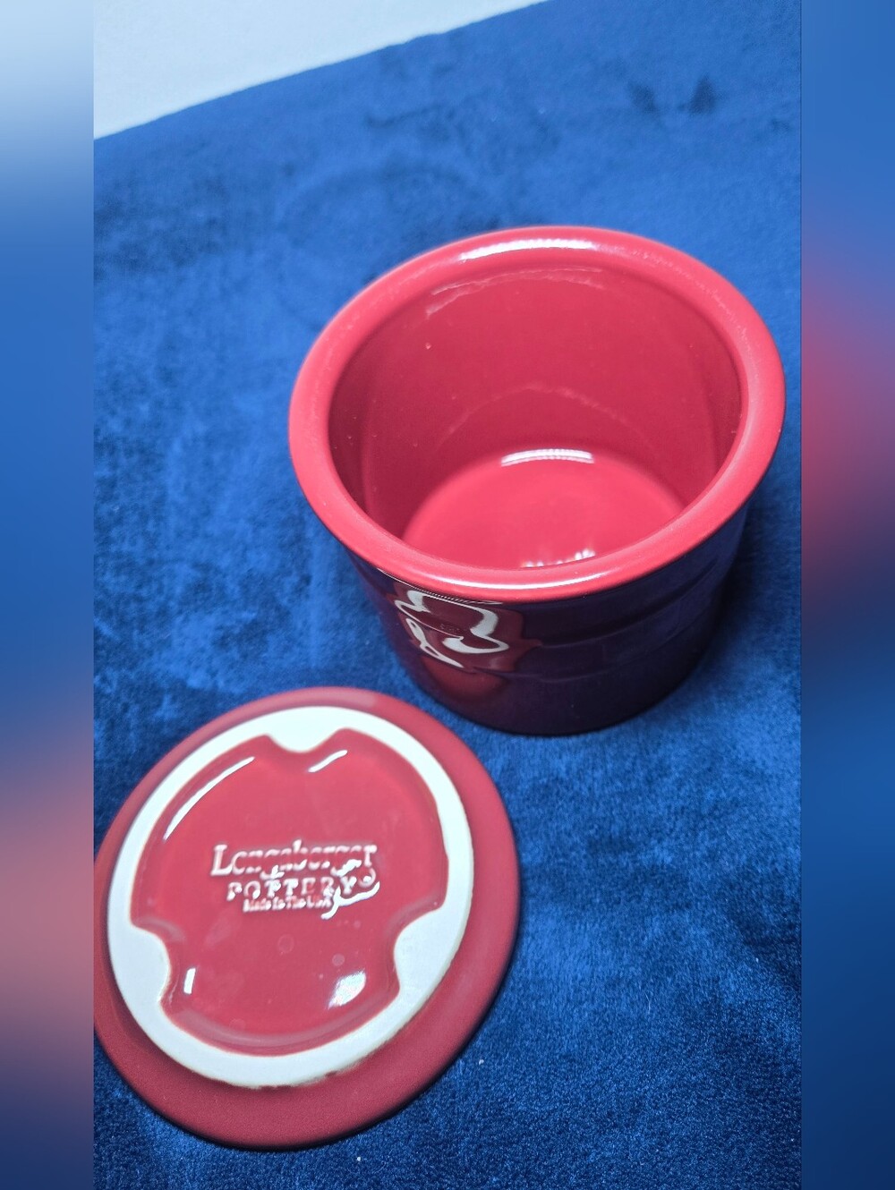 Longaberger Pottery Woven Traditions Salt Crock with Lid Paprika Red 1 Pint USA - Picture 2 of 5